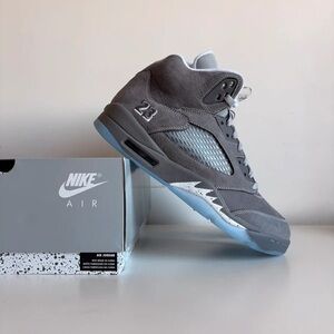 Air Jordan 5 Retro Wolf Grey 2026
